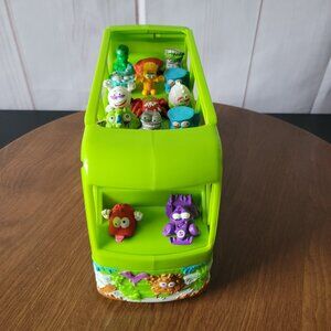 Zuru Smashers Sludge Buss Collectables Gross Series 2 Fold Out Play Set and 17